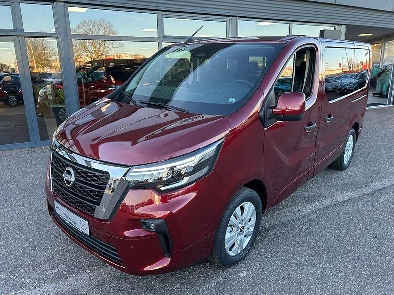 Neu Nissan Primastar Tekna 170 PS (125 kW) 2026 Rot Van / Kleinbus