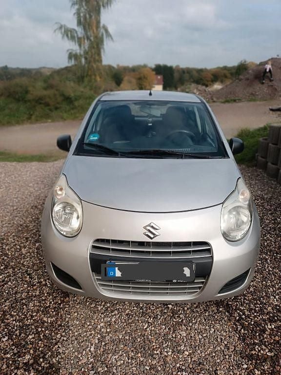 Silber Gebraucht 2010 Suzuki Alto Basic Kleinwagen | 949 € (Superpreis) - Bild 1/4