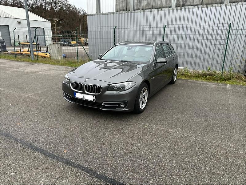 Grau Gebraucht 2014 BMW 530 Kombi | 14.000 € (Superpreis) - Bild 1/4
