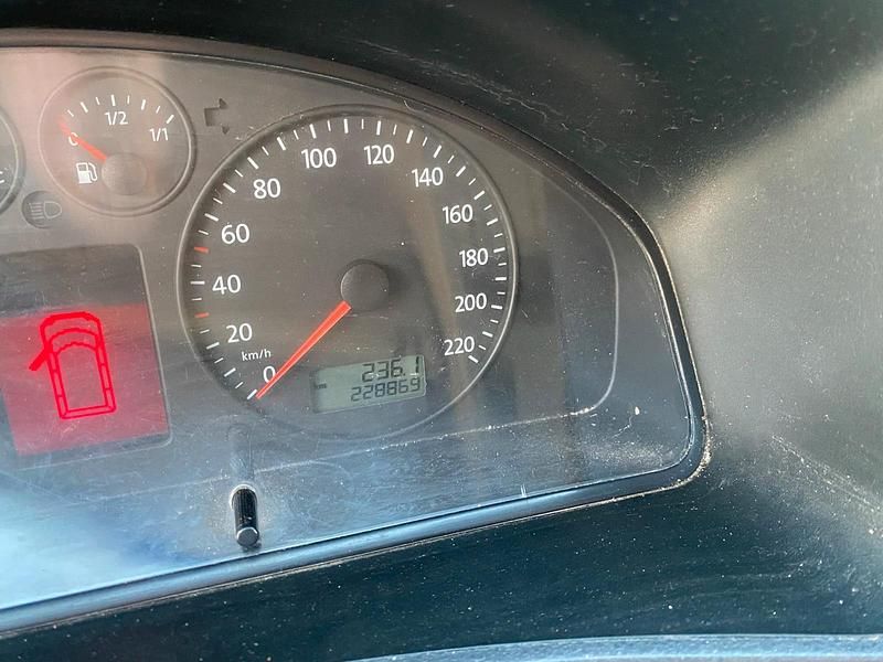 Gebraucht VW Transporter 174 PS (127 kW) 2007 Van