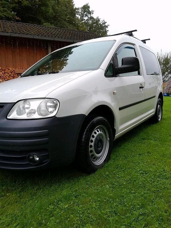 Weiß Gebraucht 2008 VW Caddy Van / Kleinbus | 4.300 € (Fairer Preis) - Bild 1/4