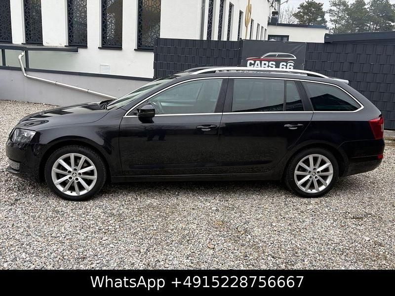 Gebraucht Skoda Octavia Elegance 179 PS (131 kW) 2015 Schwarz Kleinwagen