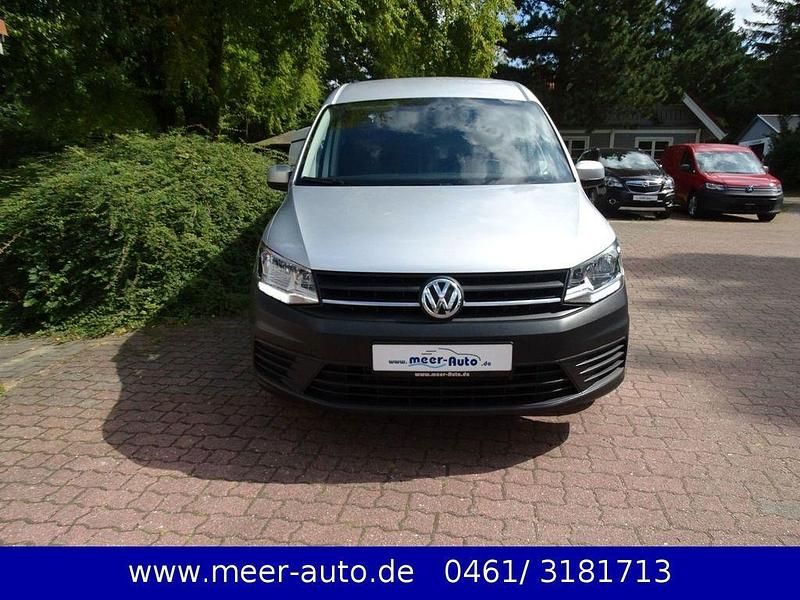 Gebraucht VW Caddy Maxi Trendline 102 PS (75 kW) 2020 Silber Van / Kleinbus