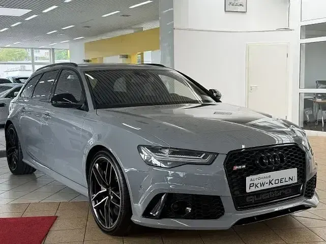 Second-hand Audi RS6 Performance 605 CP (444 kW) 2018 Gri Break