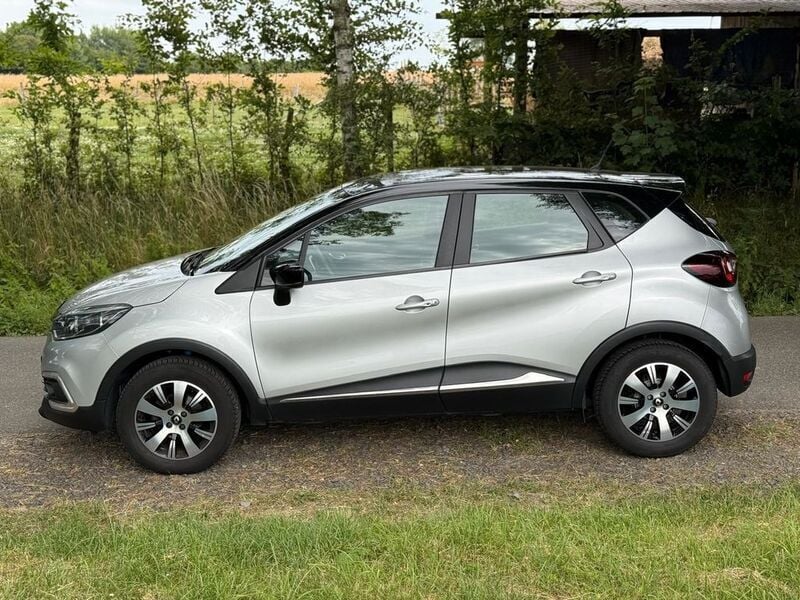 Silber Gebraucht 2018 Renault Captur Experience SUV | 9.000 € (Guter Preis) - Bild 1/4