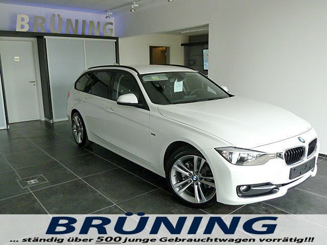 Weiß Gebraucht 2014 BMW 316 Sport Line Kombi | 25.690 € - Bild 1/4