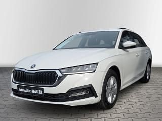 Gebraucht Skoda Octavia Ambition 116 PS (85 kW) 2023 Candyweiss Kombi