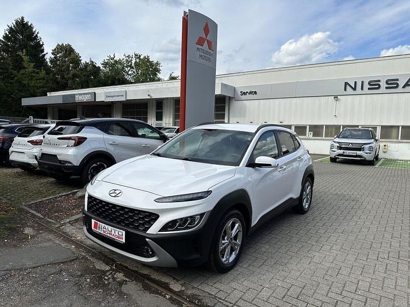 Weiß Gebraucht 2021 Hyundai Kona Edition 30+ SUV | 16.480 € (Fairer Preis) - Bild 1/4