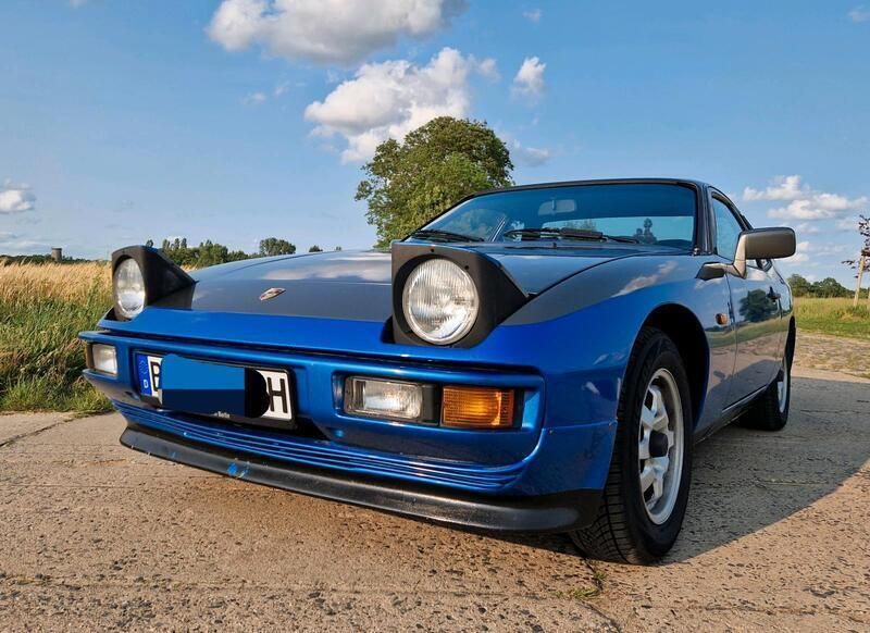 Blau Gebraucht 1983 Porsche 924 Coupé | 9.900 € - Bild 1/4