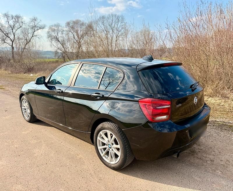 Gebraucht BMW 116 136 PS (100 kW) 2014 Schwarz Kleinwagen