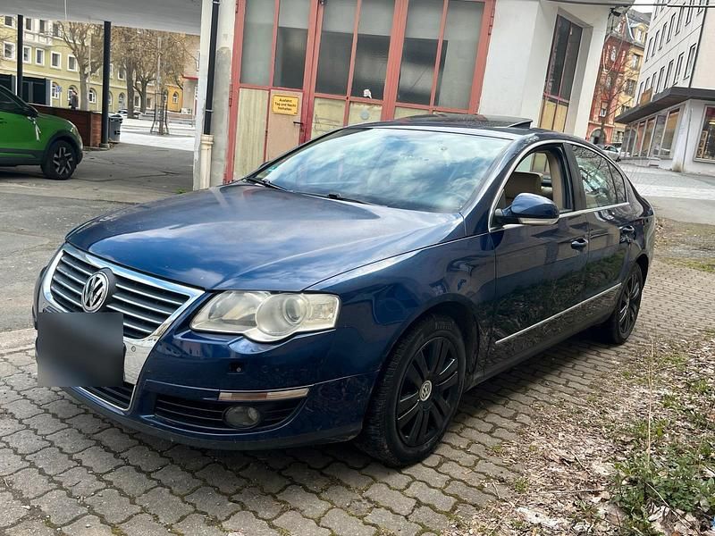 Gebraucht VW Passat Highline 150 PS (110 kW) 2005 Blau Limousine