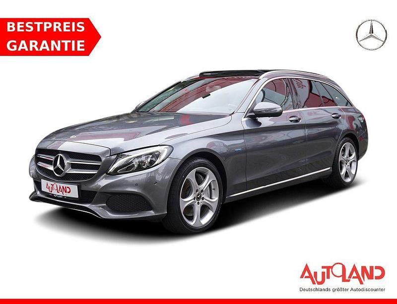Grau Gebraucht 2017 Mercedes C350e Kombi | 23.950 € (Fairer Preis) - Bild 1/4