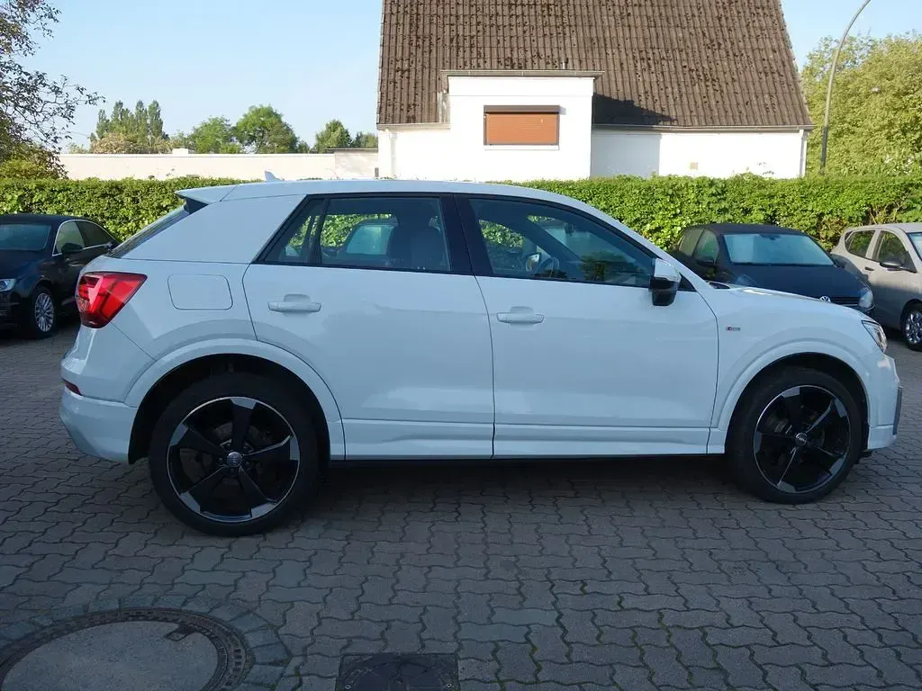 Gebraucht Audi Q2 S-Line 150 PS (110 kW) 2017 Andere SUV