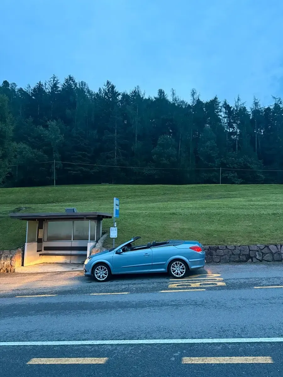 Gebraucht Opel Astra 105 PS (77 kW) 2006 Blau Cabrio