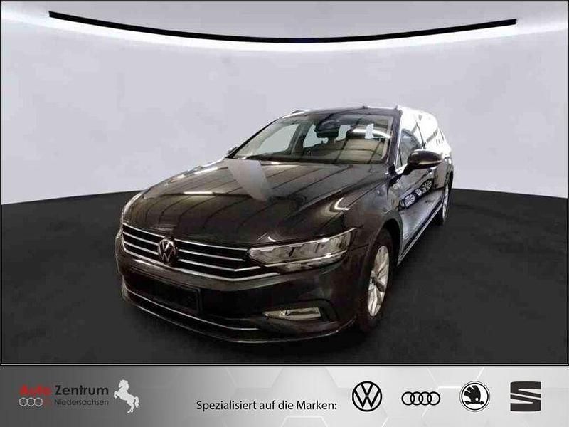 Grau Gebraucht 2022 VW Passat Business Kombi | 22.370 € (Fairer Preis) - Bild 1/4