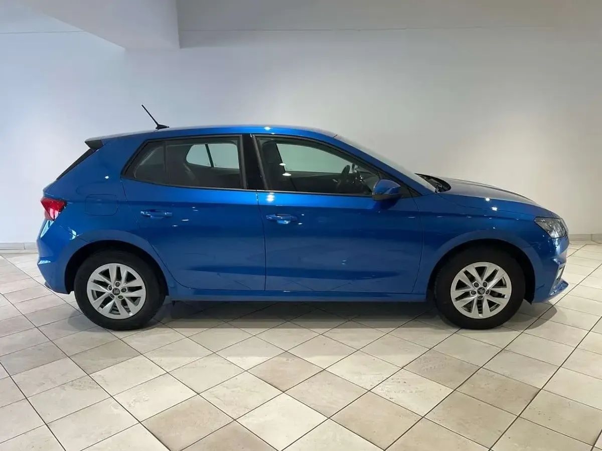 Gebraucht Skoda Fabia Selection 95 PS (69 kW) 2025 Blau Kleinwagen