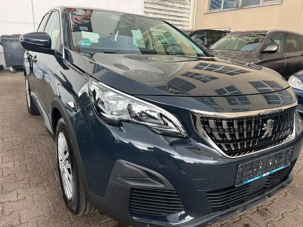 Gebraucht Peugeot 3008 Access 131 PS (96 kW) 2019 Blau SUV