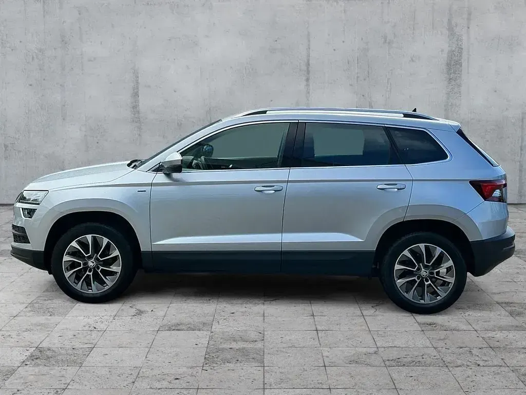 Gebraucht Skoda Karoq Clever 150 PS (110 kW) 2022 Silber SUV
