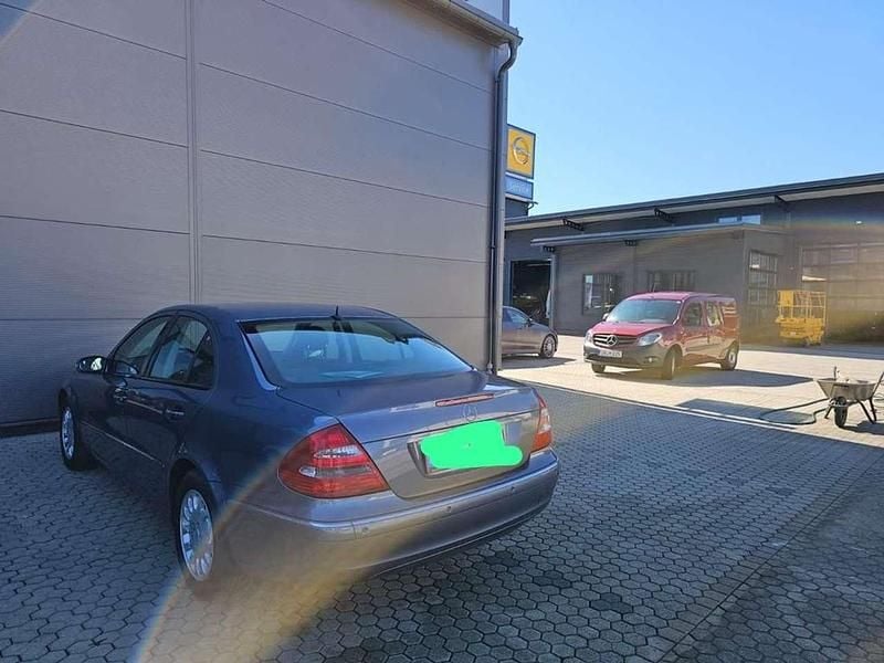 Gebraucht Mercedes E200 Elegance 163 PS (119 kW) 2005 Limousine