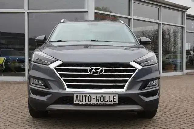 Gebraucht Hyundai Tucson 177 PS (130 kW) 2019 Grau SUV