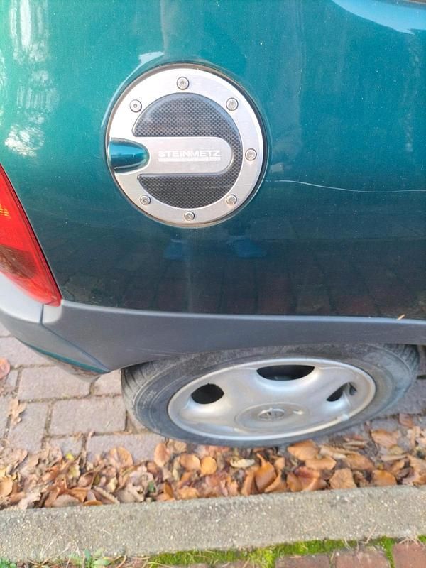 Gebraucht Opel Corsa Eco 60 PS (44 kW) 1997 Blau Kleinwagen