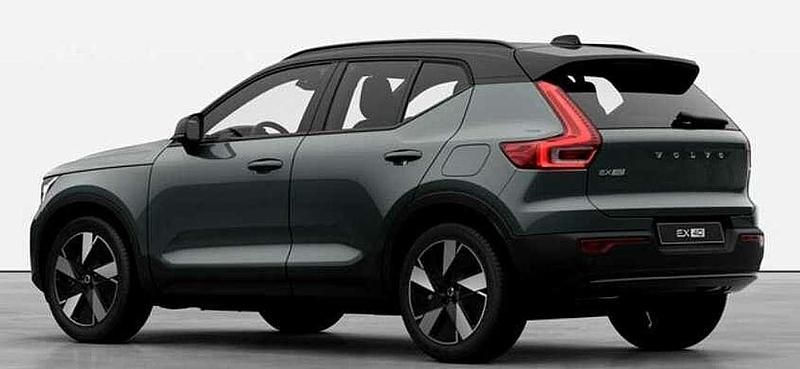 Neu Volvo EX40 Plus 185 kW (252 PS) 2025 Grün SUV