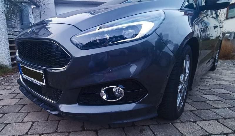 Gebraucht Ford S-MAX ST-Line 190 PS (139 kW) 2018 Grau Van / Kleinbus