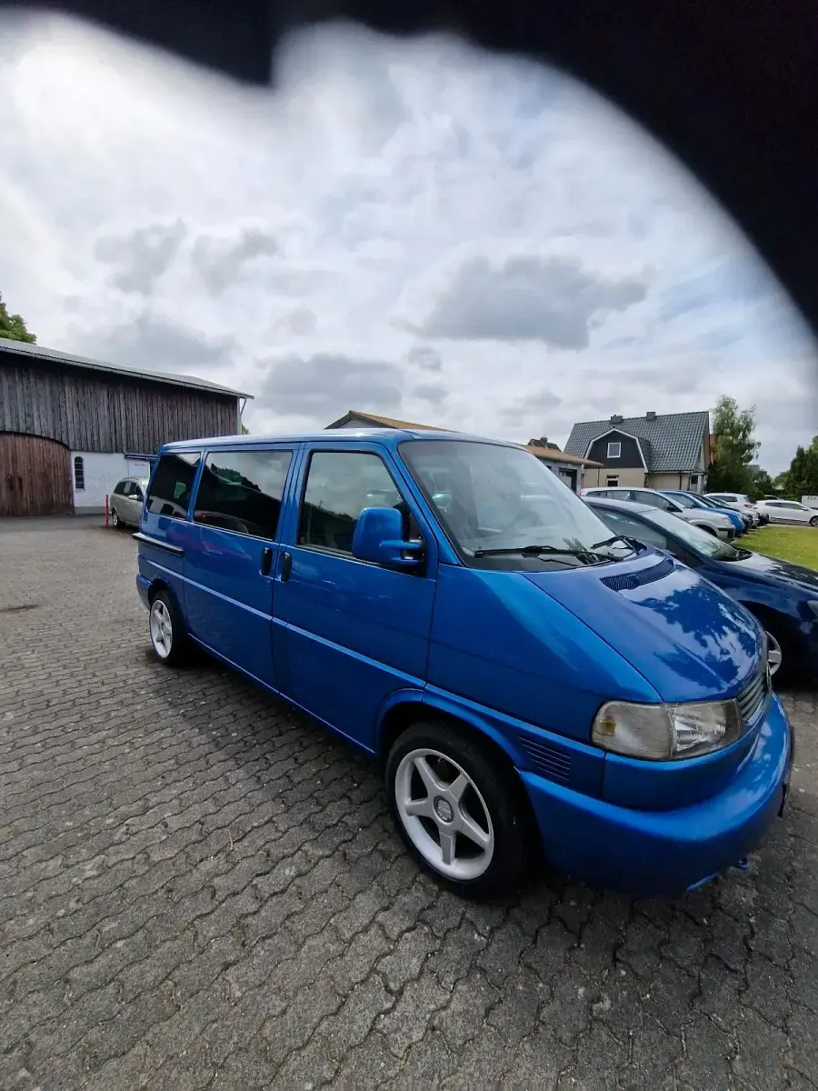Gebraucht VW Multivan 151 PS (111 kW) 1999 Blau Van / Kleinbus