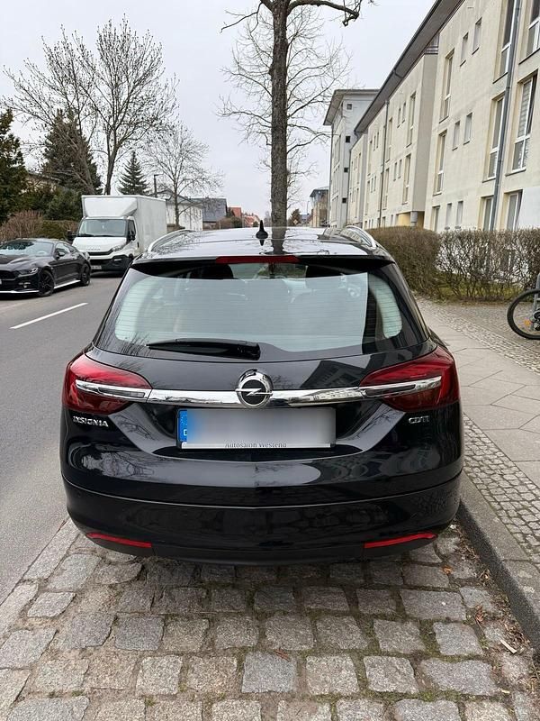 Gebraucht Opel Insignia 131 PS (96 kW) 2014 Schwarz Kombi