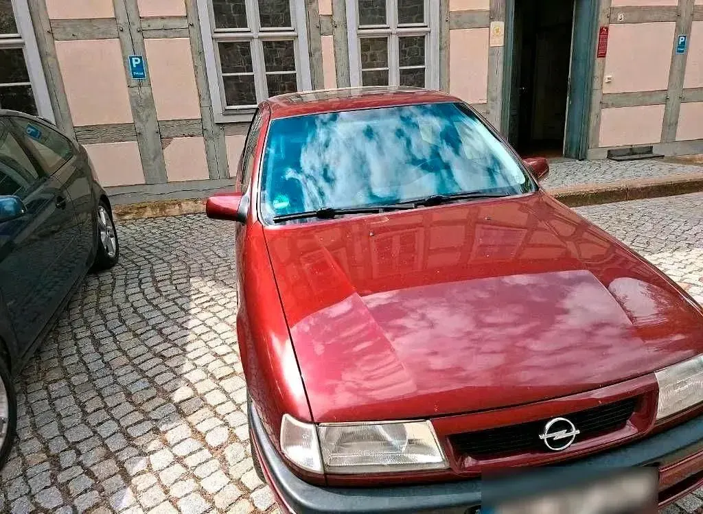 Gebraucht Opel Vectra Selection 71 PS (52 kW) 1995 Rot Limousine