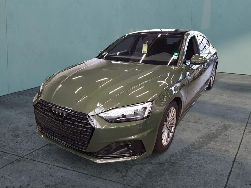 Grün Gebraucht 2023 Audi A5 Sportback S-Line Limousine | 39.900 € (Teuer) - Bild 1/4