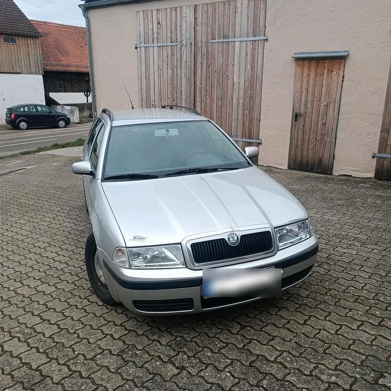 Gebraucht Skoda Octavia 102 PS (75 kW) 2003 Silber Kombi
