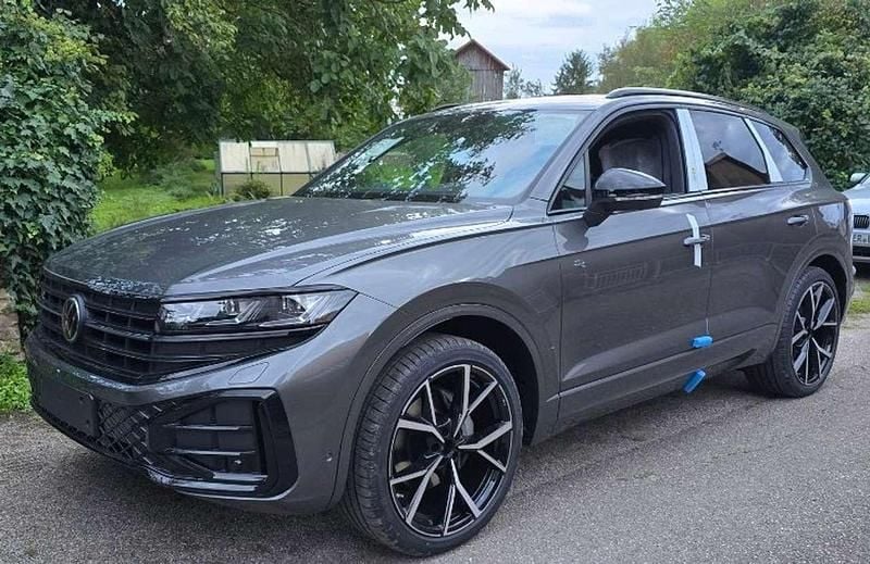 Silizium grau met. Neu 2026 VW Touareg Edition SUV | 85.990 € (Guter Preis) - Bild 1/4