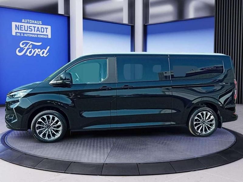 Neu Ford Tourneo Titanium X 170 PS (125 kW) 2025 Schwarz Van / Kleinbus