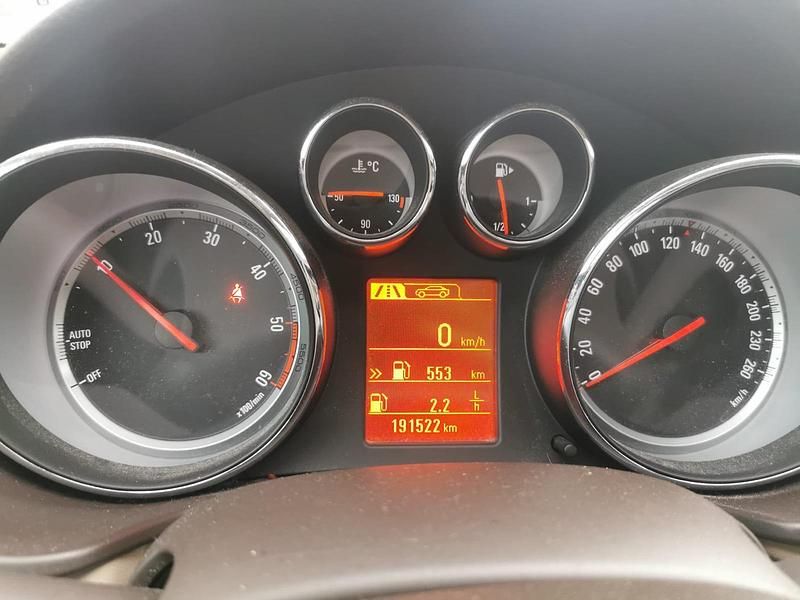 Gebraucht Opel Insignia 195 PS (143 kW) 2012 Braun Kombi