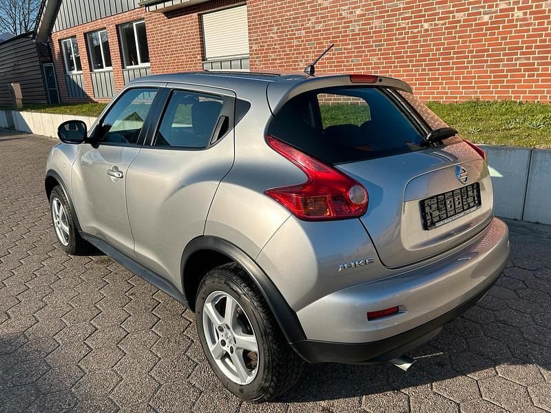 Gebraucht Nissan Juke 117 PS (86 kW) 2011 Grau SUV