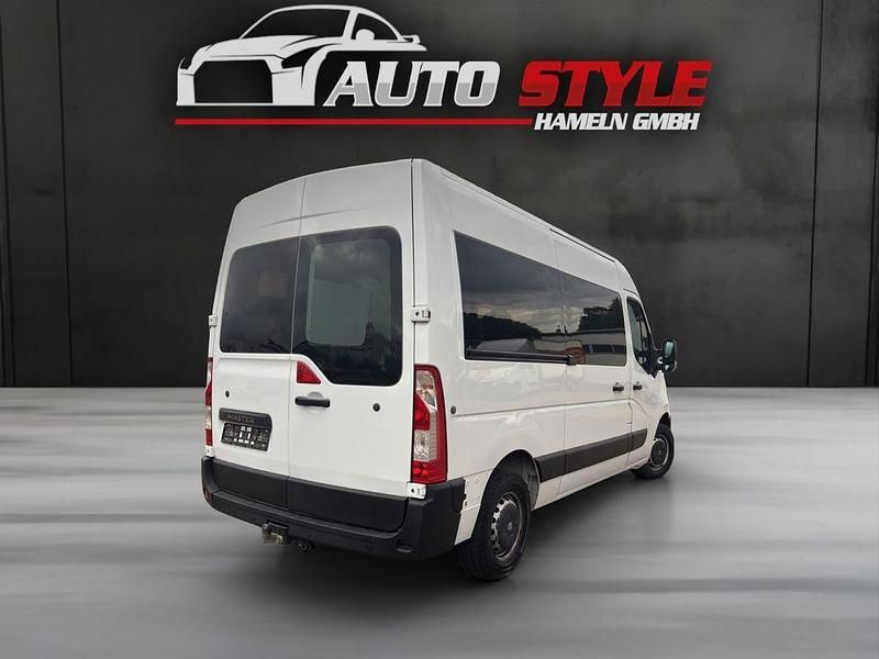 Second-hand Renault Master 145 CP (106 kW) 2018 Alb Van
