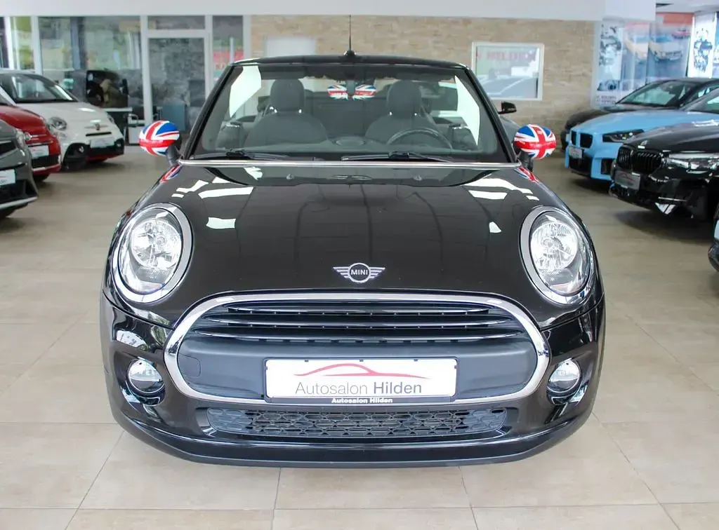 Gebraucht Mini One Cabriolet 102 PS (75 kW) 2019 Schwarz Cabrio