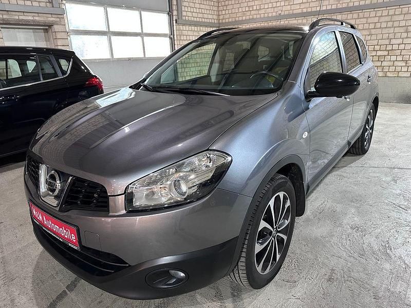 Grau Gebraucht 2013 Nissan Qashqai +2 360º SUV | 8.500 € (Fairer Preis) - Bild 1/4