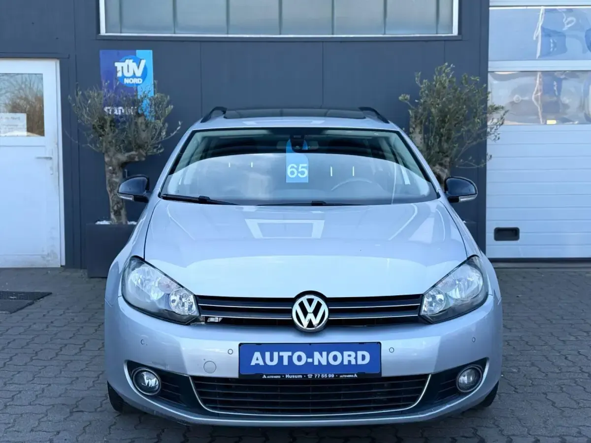 Gebraucht VW Golf VII Style 105 PS (77 kW) 2012 Silber Kombi