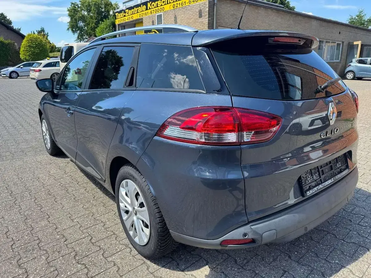 Gebraucht Renault Clio LIMITED 90 PS (66 kW) 2019 Grau Kombi