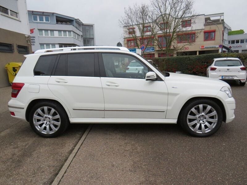 Gebraucht Mercedes GLK220 170 PS (125 kW) 2011 Weiß SUV