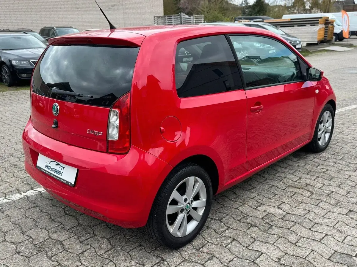 Gebraucht Skoda Citigo Elegance 75 PS (55 kW) 2012 Rot Kleinwagen