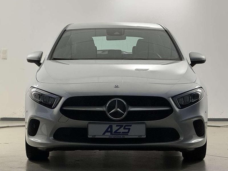 Gebraucht Mercedes A220 Progressive 190 PS (139 kW) 2018 Silber Limousine