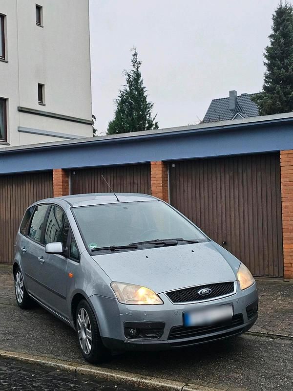 Second-hand Ford Focus 100 CP (73 kW) 2004 Gri Berlinǎ