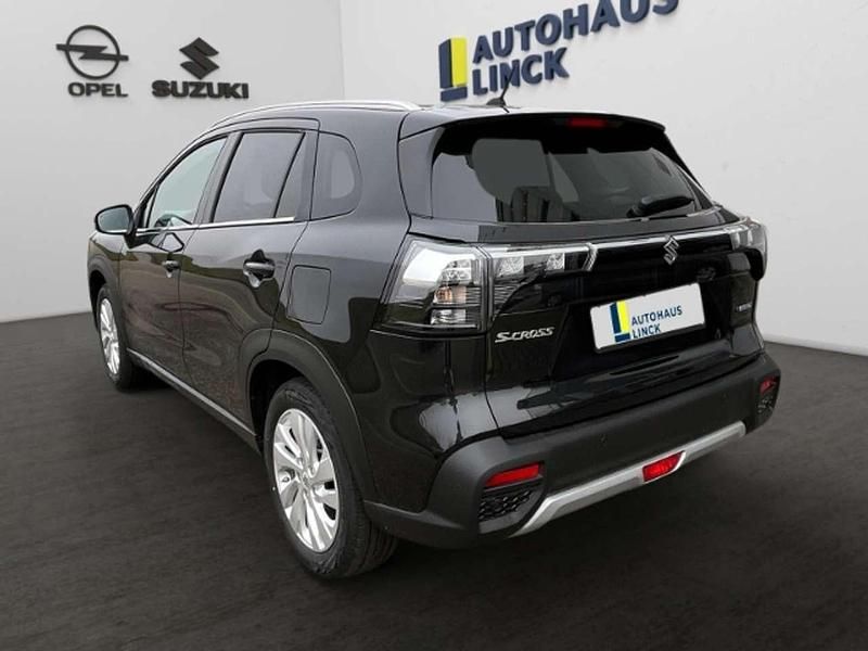 Neu Suzuki SX4 Comfort 109 PS (80 kW) 2025 Cosmic black pearl SUV