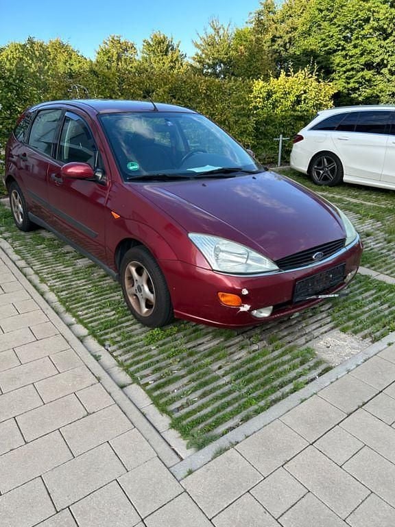 Gebraucht 1999 Ford Focus Ambiente Limousine | 550 € (Fairer Preis) - Bild 1/4