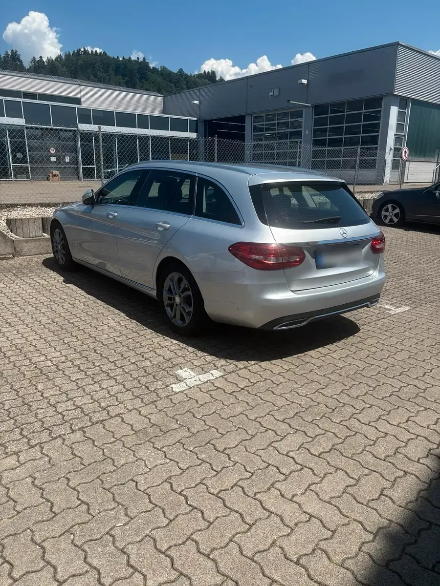 Gebraucht Mercedes C180 2015 Silber Kombi