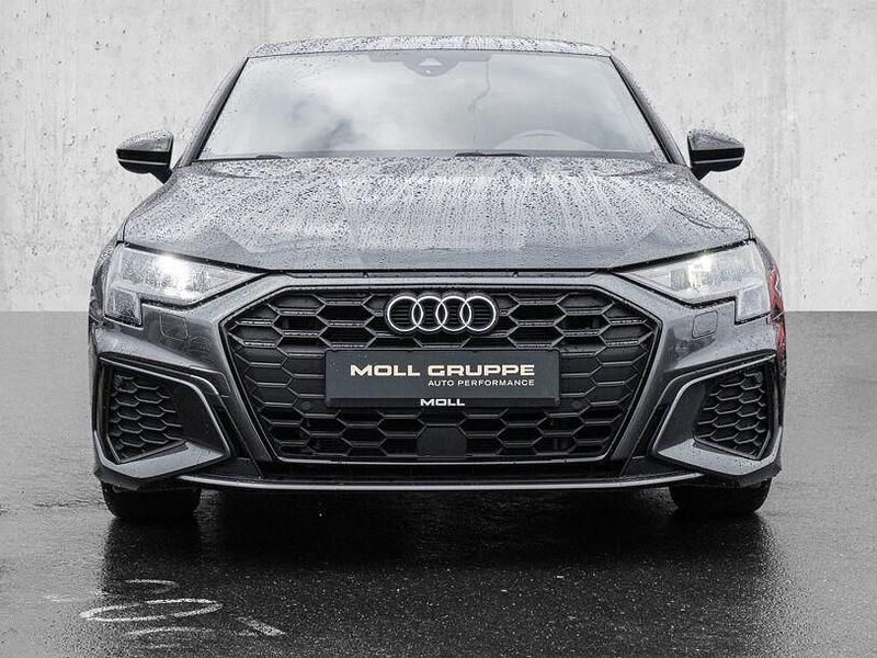 Gebraucht Audi A3 Ambiente 245 PS (180 kW) 2022 Grau Limousine