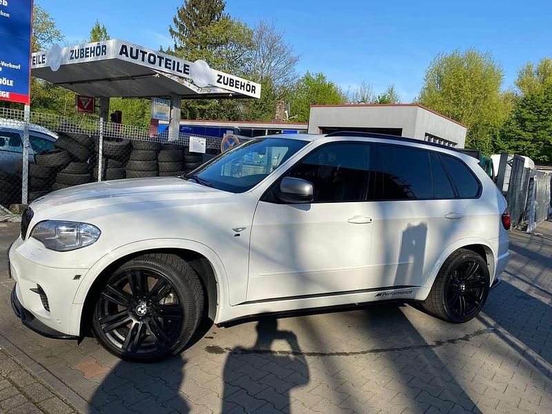 Gebraucht BMW X5 381 PS (280 kW) 2013 Alpinweiss 3 SUV